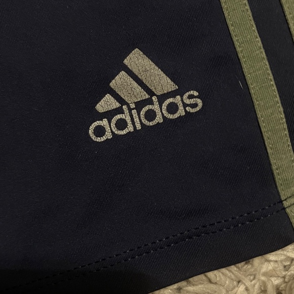 Adidas Dark Blue Shorts with Green Stripes Vintage Kids Large - Picture 5 of 9